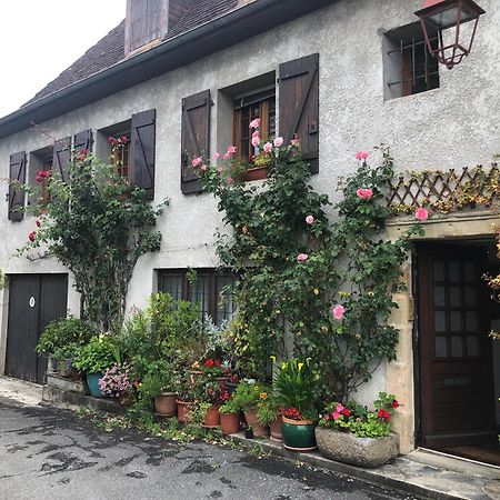 Jasmin 1 Jeanne D Albret Apartment Navarrenx ภายนอก รูปภาพ