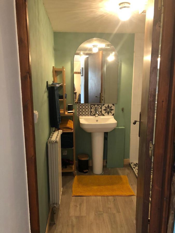 Jasmin 1 Jeanne D Albret Apartment Navarrenx ภายนอก รูปภาพ