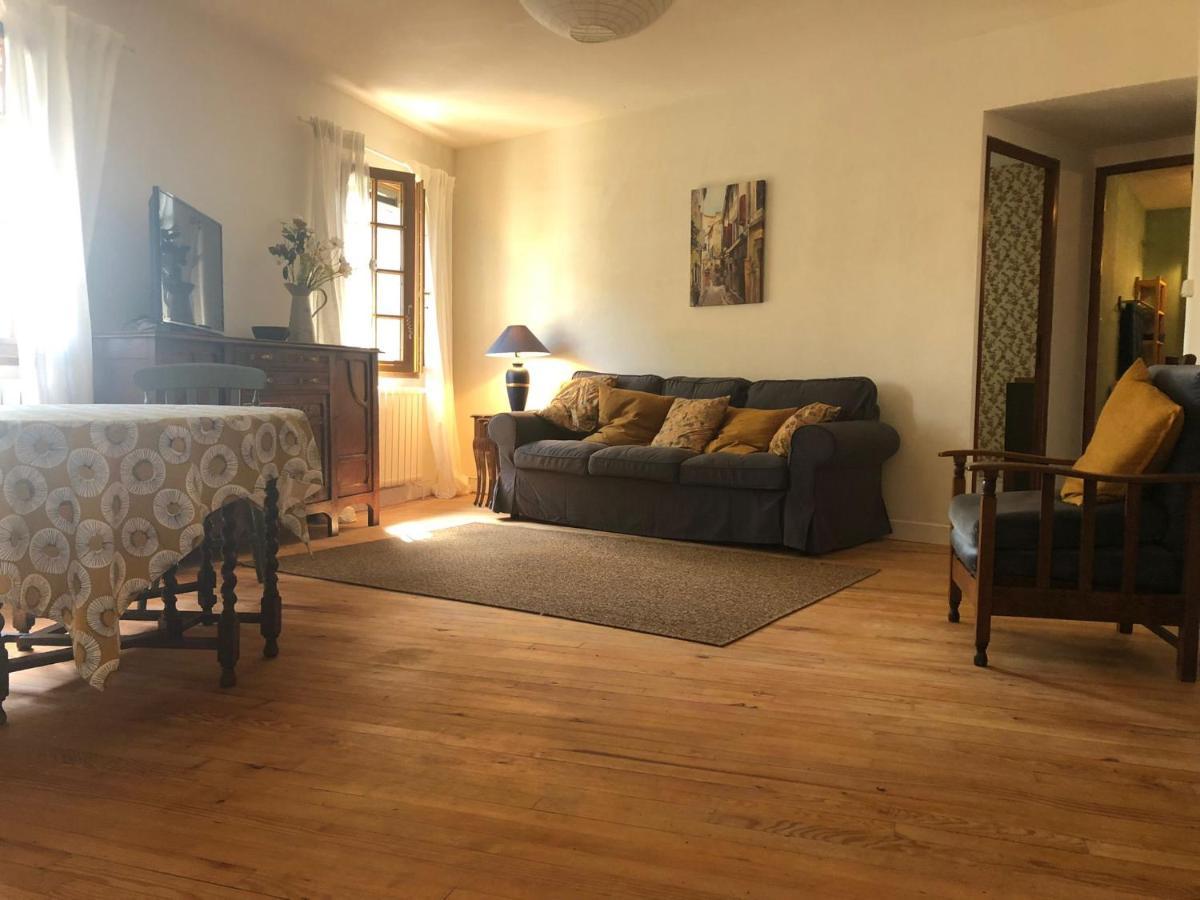 Jasmin 1 Jeanne D Albret Apartment Navarrenx ภายนอก รูปภาพ